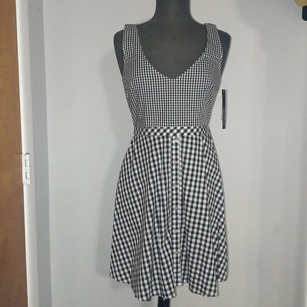 NWT Sequin hearts dress
